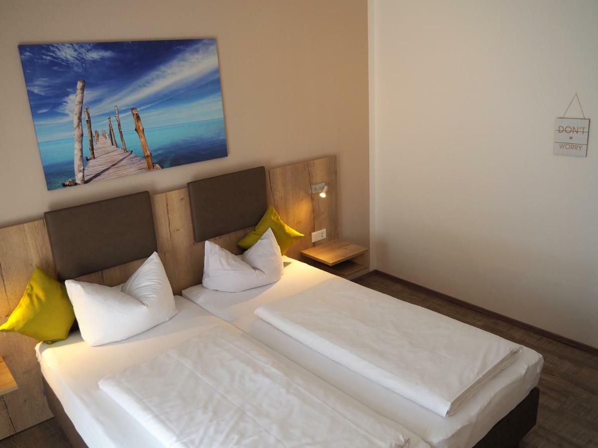 Gasthof Hotel Esterer Розенхайм Экстерьер фото